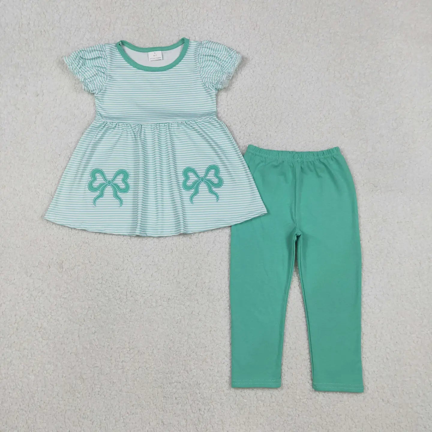 Embroidered Teal Bow Set