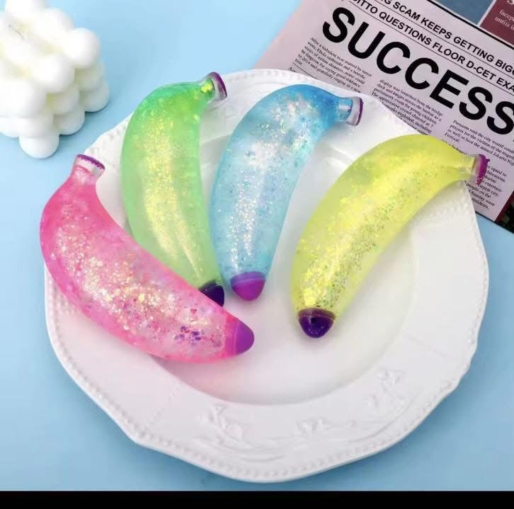 Banana Squishy **Color is random!