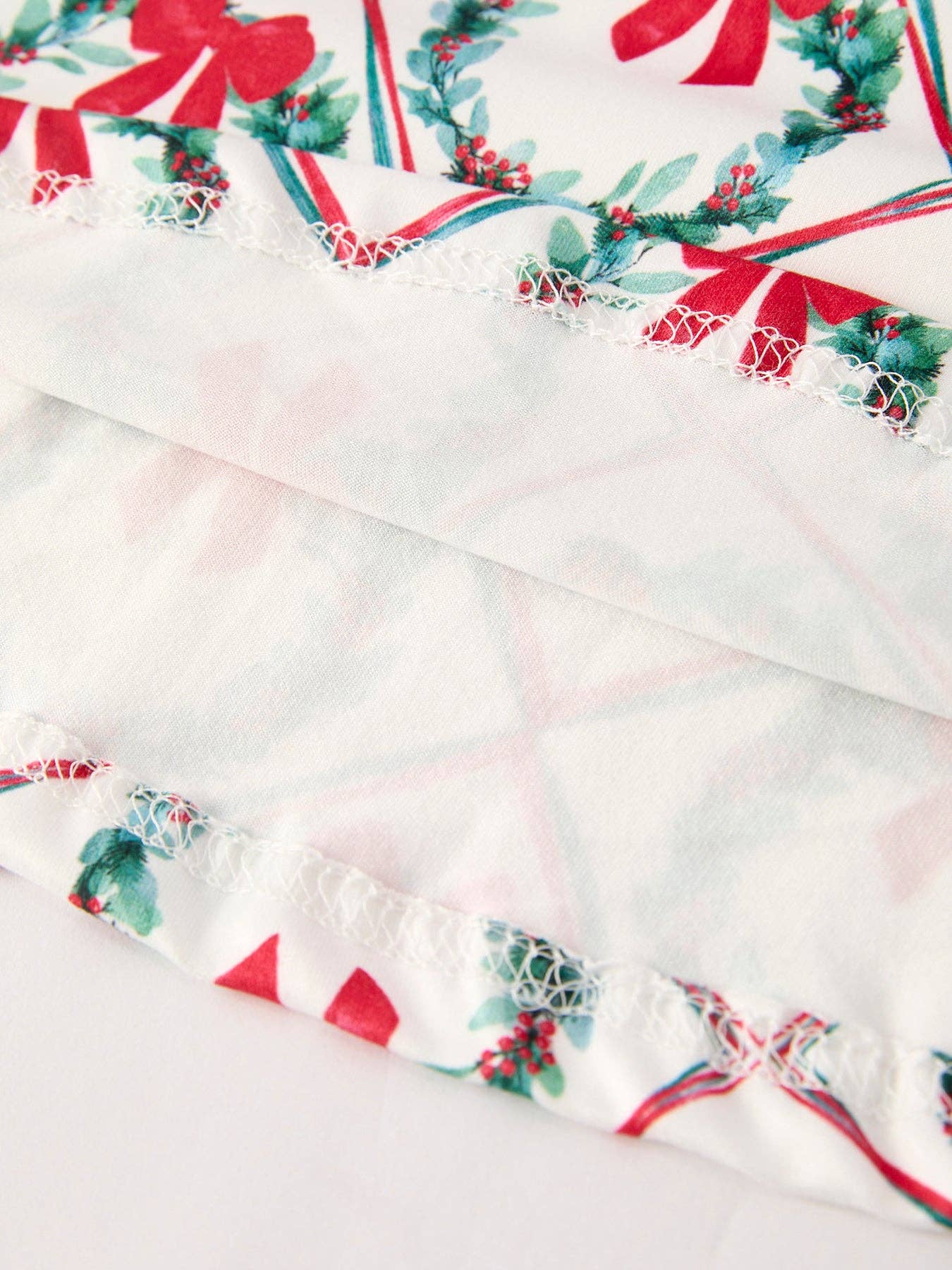 Winter Christmas Wreath & Bow Print Girls Dress